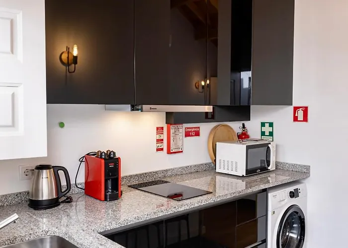 5 De Outubro Apartment *